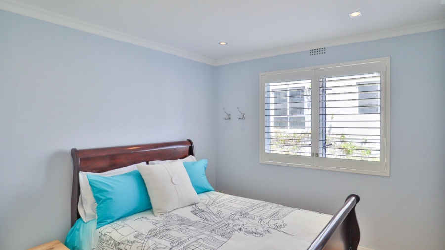 2 Bedroom Property for Sale in Sea Point Western Cape